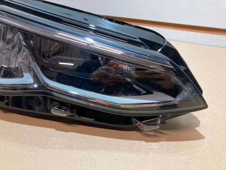 Frontscheinwerfer VW Golf VIII I 5H1941005B LED Ein Stück (Rechts oder Links) SCH5316076929js