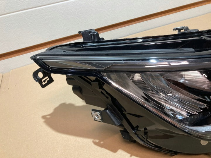 Frontscheinwerfer VW Golf VIII I 5H1941005B LED Ein Stück (Rechts oder Links) SCH5316076929js