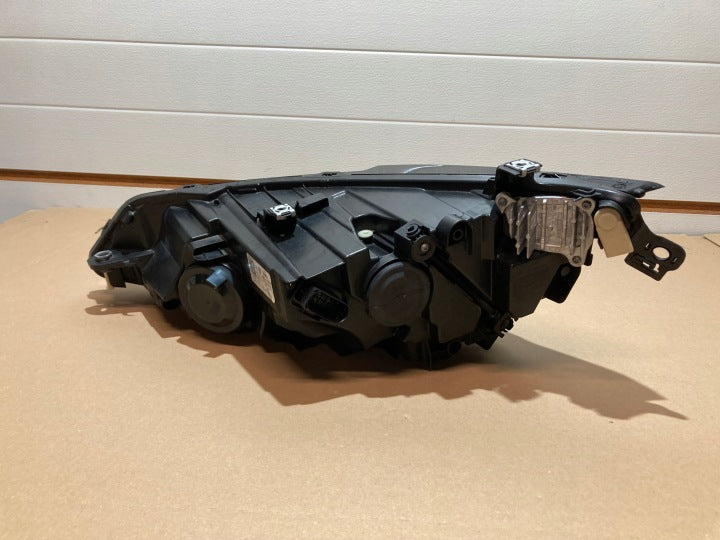 Frontscheinwerfer VW Golf VIII I 5H1941005B LED Ein Stück (Rechts oder Links) SCH5316076929js