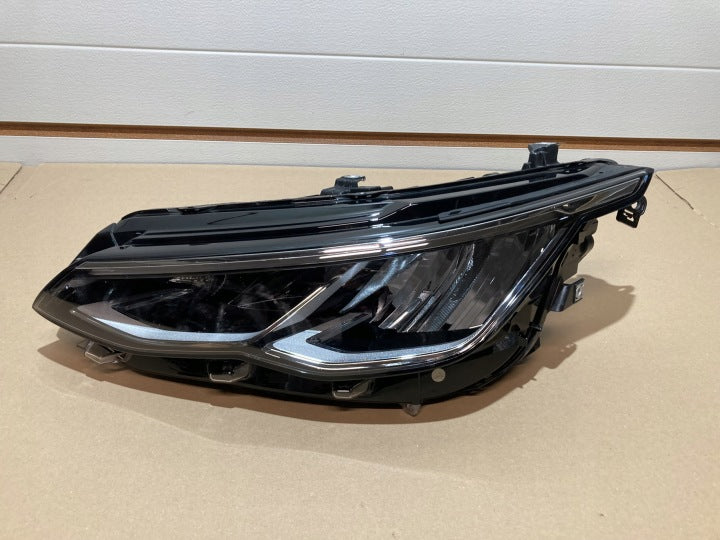 Frontscheinwerfer VW Golf VIII I 5H1941005B LED Ein Stück (Rechts oder Links) SCH5316076929js