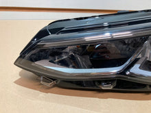 Laden Sie das Bild in den Galerie-Viewer, Frontscheinwerfer VW Golf VIII I 5H1941005B LED Ein Stück (Rechts oder Links) SCH5316076929js