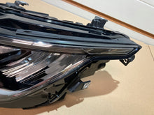 Laden Sie das Bild in den Galerie-Viewer, Frontscheinwerfer VW Golf VIII I 5H1941005B LED Ein Stück (Rechts oder Links) SCH5316076929js