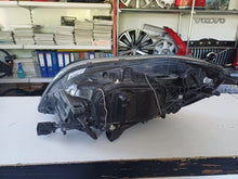 Laden Sie das Bild in den Galerie-Viewer, Frontscheinwerfer Volvo Xc60 31395467 Xenon Rechts Scheinwerfer Headlight SCH5317996061vz
