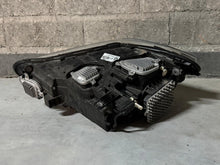 Load image into Gallery viewer, Frontscheinwerfer BMW X1 F48 7430470-02 LED Rechts Scheinwerfer Headlight SCH5326075664cm