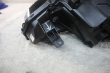Laden Sie das Bild in den Galerie-Viewer, Frontscheinwerfer Nissan I 2601055H5A Rechts Scheinwerfer Headlight SCH5326354701rb