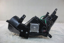 Laden Sie das Bild in den Galerie-Viewer, Frontscheinwerfer Nissan I 2601055H5A Rechts Scheinwerfer Headlight SCH5326354701rb