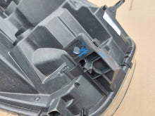 Laden Sie das Bild in den Galerie-Viewer, Frontscheinwerfer Dacia Duster 260609367R Links Scheinwerfer Headlight SCH5328398090iy