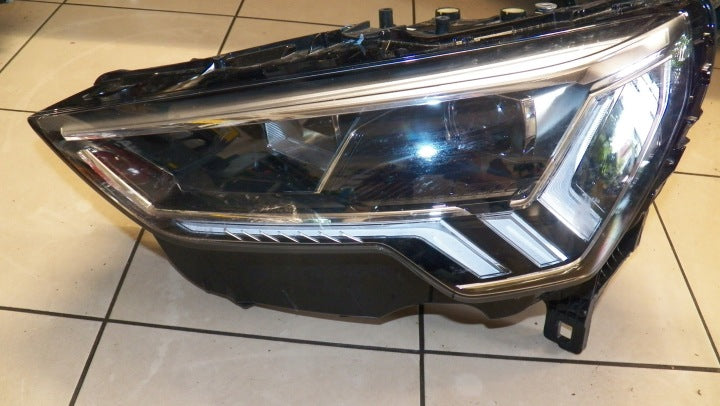 Frontscheinwerfer Audi Q3 83A941033 LED Links Scheinwerfer Headlight SCH5332802713td
