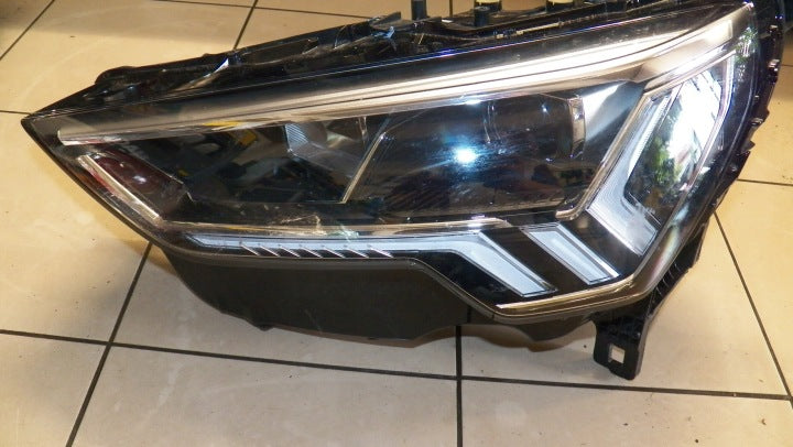Frontscheinwerfer Audi Q3 83A941033 LED Links Scheinwerfer Headlight SCH5332802713td