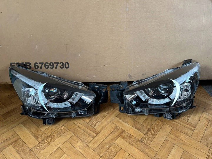 Frontscheinwerfer Mazda 2 Dj 85122000 Ein Satz Scheinwerfer Headlight SCH5332848635oj