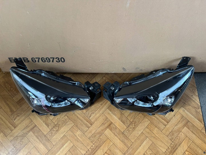 Frontscheinwerfer Mazda 2 Dj 85122000 Ein Satz Scheinwerfer Headlight SCH5332848635oj