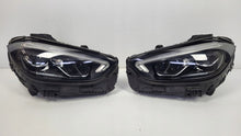 Laden Sie das Bild in den Galerie-Viewer, Frontscheinwerfer Mercedes-Benz W206 A2069067203 Rechts Scheinwerfer Headlight SCH5336330923qy