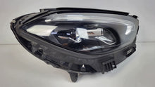 Laden Sie das Bild in den Galerie-Viewer, Frontscheinwerfer Mercedes-Benz W206 A2069067203 Rechts Scheinwerfer Headlight SCH5336330923qy