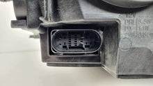 Laden Sie das Bild in den Galerie-Viewer, Frontscheinwerfer Mercedes-Benz W206 A2069067203 Rechts Scheinwerfer Headlight SCH5336330923qy