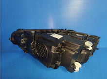 Laden Sie das Bild in den Galerie-Viewer, Frontscheinwerfer Mercedes-Benz Cla A1189061601 Full LED Rechts Headlight SCH5337865932co