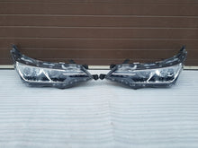Laden Sie das Bild in den Galerie-Viewer, Frontscheinwerfer Toyota Corolla 81130-02L50 81170-02L50 Ein Satz Headlight SCH5342946613ev