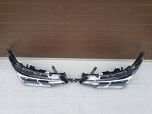 Laden Sie das Bild in den Galerie-Viewer, Frontscheinwerfer Toyota Corolla 81130-02L50 81170-02L50 Ein Satz Headlight SCH5342946613ev