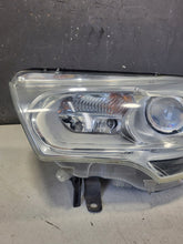Load image into Gallery viewer, Frontscheinwerfer Citroën C4 B7 9674905180 Xenon Links Scheinwerfer Headlight SCH5343483652sr