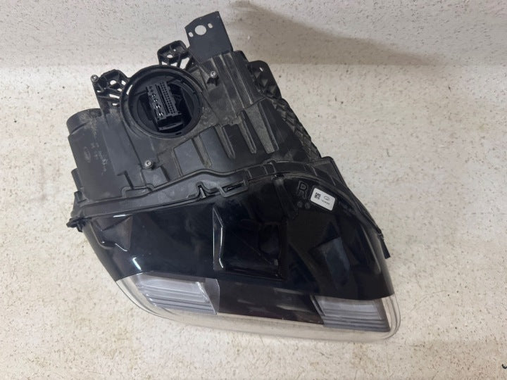Frontscheinwerfer Porsche Taycan 9J1941032E Rechts Scheinwerfer Headlight SCH5344084964av