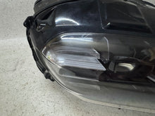 Laden Sie das Bild in den Galerie-Viewer, Frontscheinwerfer Porsche Taycan 9J1941032E Rechts Scheinwerfer Headlight SCH5344084964av