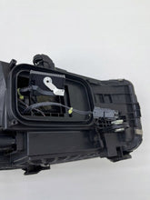 Laden Sie das Bild in den Galerie-Viewer, Frontscheinwerfer Mercedes-Benz W206 A2069068104 LED Links Headlight SCH5344138752aw