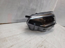 Load image into Gallery viewer, Frontscheinwerfer VW Taigo 2G7941035A Links Scheinwerfer Headlight SCH5346459280fw
