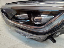 Load image into Gallery viewer, Frontscheinwerfer VW Taigo 2G7941035A Links Scheinwerfer Headlight SCH5346459280fw