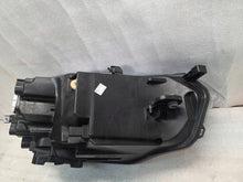 Load image into Gallery viewer, Frontscheinwerfer VW Taigo 2G7941035A Links Scheinwerfer Headlight SCH5346459280fw