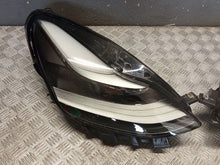 Laden Sie das Bild in den Galerie-Viewer, Frontscheinwerfer Tesla 151495200D1514952-00-D Ein Satz Scheinwerfer Headlight SCH5348231066tr