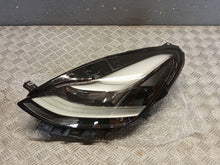 Laden Sie das Bild in den Galerie-Viewer, Frontscheinwerfer Tesla 151495200D1514952-00-D Ein Satz Scheinwerfer Headlight SCH5348231066tr