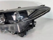 Laden Sie das Bild in den Galerie-Viewer, Frontscheinwerfer Mazda II BHR151040 Links Scheinwerfer Headlight SCH5358899388co