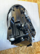 Laden Sie das Bild in den Galerie-Viewer, Frontscheinwerfer VW Beetle 5C2941031D Links Scheinwerfer Headlight SCH5359429988ur