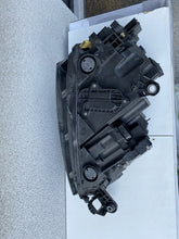 Load image into Gallery viewer, Frontscheinwerfer Skoda Scala 657941015 LED Links Scheinwerfer Headlight SCH5369786469qt