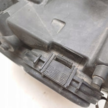 Laden Sie das Bild in den Galerie-Viewer, Frontscheinwerfer BMW 3 E91 E90 6942738 Rechts Scheinwerfer Headlight SCH5370982191zr