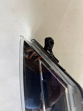 Laden Sie das Bild in den Galerie-Viewer, Frontscheinwerfer Seat Leon 5f1 5F1941007F LED Links Scheinwerfer Headlight SCH5377669876tb