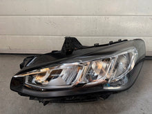 Laden Sie das Bild in den Galerie-Viewer, Frontscheinwerfer BMW 2 Active Tourer U06 5A42243 5A42244 Ein Satz Headlight SCH5379199266te