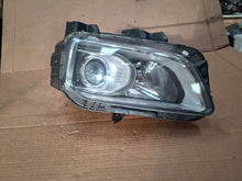 Laden Sie das Bild in den Galerie-Viewer, Frontscheinwerfer Hyundai Kona 92102J9050 Rechts Scheinwerfer Headlight SCH5379781239lj