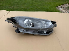 Load image into Gallery viewer, Frontscheinwerfer Toyota Yaris KO-6EU 6VB941015 LED Rechts Headlight SCH5381216412gj