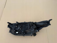 Load image into Gallery viewer, Frontscheinwerfer Toyota Yaris KO-6EU 6VB941015 LED Rechts Headlight SCH5381216412gj