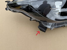 Load image into Gallery viewer, Frontscheinwerfer Toyota Yaris KO-6EU 6VB941015 LED Rechts Headlight SCH5381216412gj