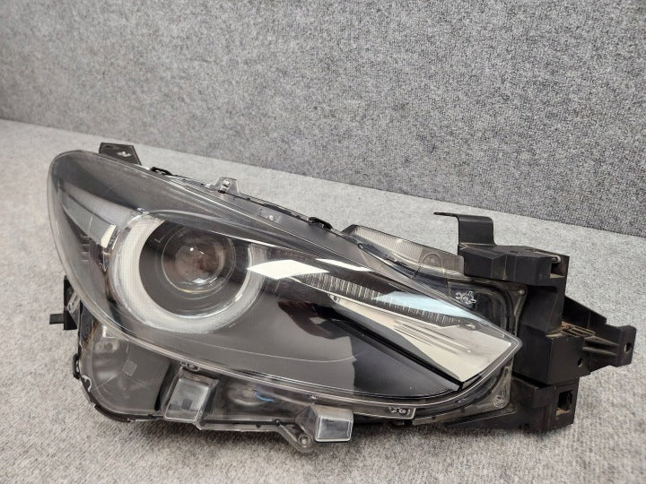 Frontscheinwerfer Mazda III B63C-51030-SCZ LED Rechts Scheinwerfer Headlight SCH5385291897pc