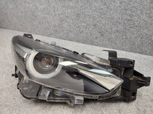 Laden Sie das Bild in den Galerie-Viewer, Frontscheinwerfer Mazda III B63C-51030-SCZ LED Rechts Scheinwerfer Headlight SCH5385291897pc