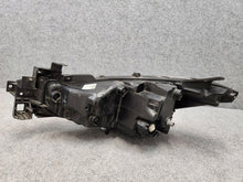 Laden Sie das Bild in den Galerie-Viewer, Frontscheinwerfer Mazda III B63C-51030-SCZ LED Rechts Scheinwerfer Headlight SCH5385291897pc