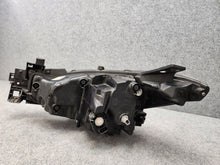 Laden Sie das Bild in den Galerie-Viewer, Frontscheinwerfer Mazda III B63C-51030-SCZ LED Rechts Scheinwerfer Headlight SCH5385291897pc