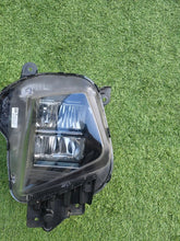 Laden Sie das Bild in den Galerie-Viewer, Frontscheinwerfer Hyundai Tucson 92102N7100 LED Rechts Scheinwerfer Headlight SCH5386769002ug