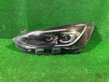 Laden Sie das Bild in den Galerie-Viewer, Frontscheinwerfer Ford Focus JX7B-13E017-AJ-M-CAR LED Links Headlight SCH5396354051pk