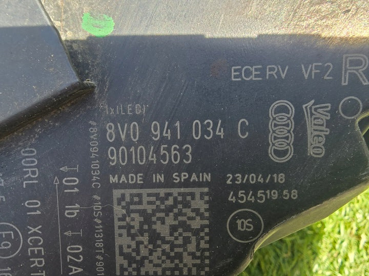 Frontscheinwerfer Audi A3 8V0941033C 8V0941034C Xenon Ein Satz Headlight SCH5397103475om