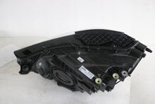 Laden Sie das Bild in den Galerie-Viewer, Frontscheinwerfer Audi Q3 83A941012 Rechts Scheinwerfer Headlight SCH5398727717qt