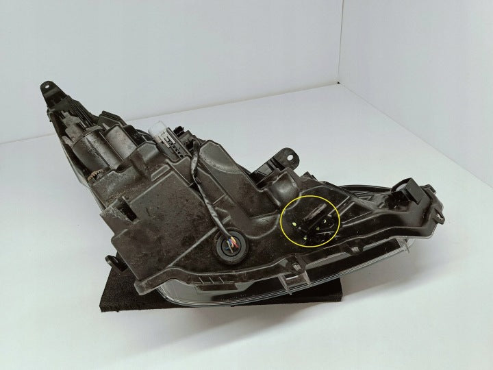 Frontscheinwerfer Toyota Aygo L2005 Links Scheinwerfer Headlight SCH5399809322rh
