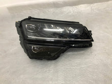 Laden Sie das Bild in den Galerie-Viewer, Frontscheinwerfer Skoda Karoq 57B941015A LED Rechts Scheinwerfer Headlight SCH5401768359lg